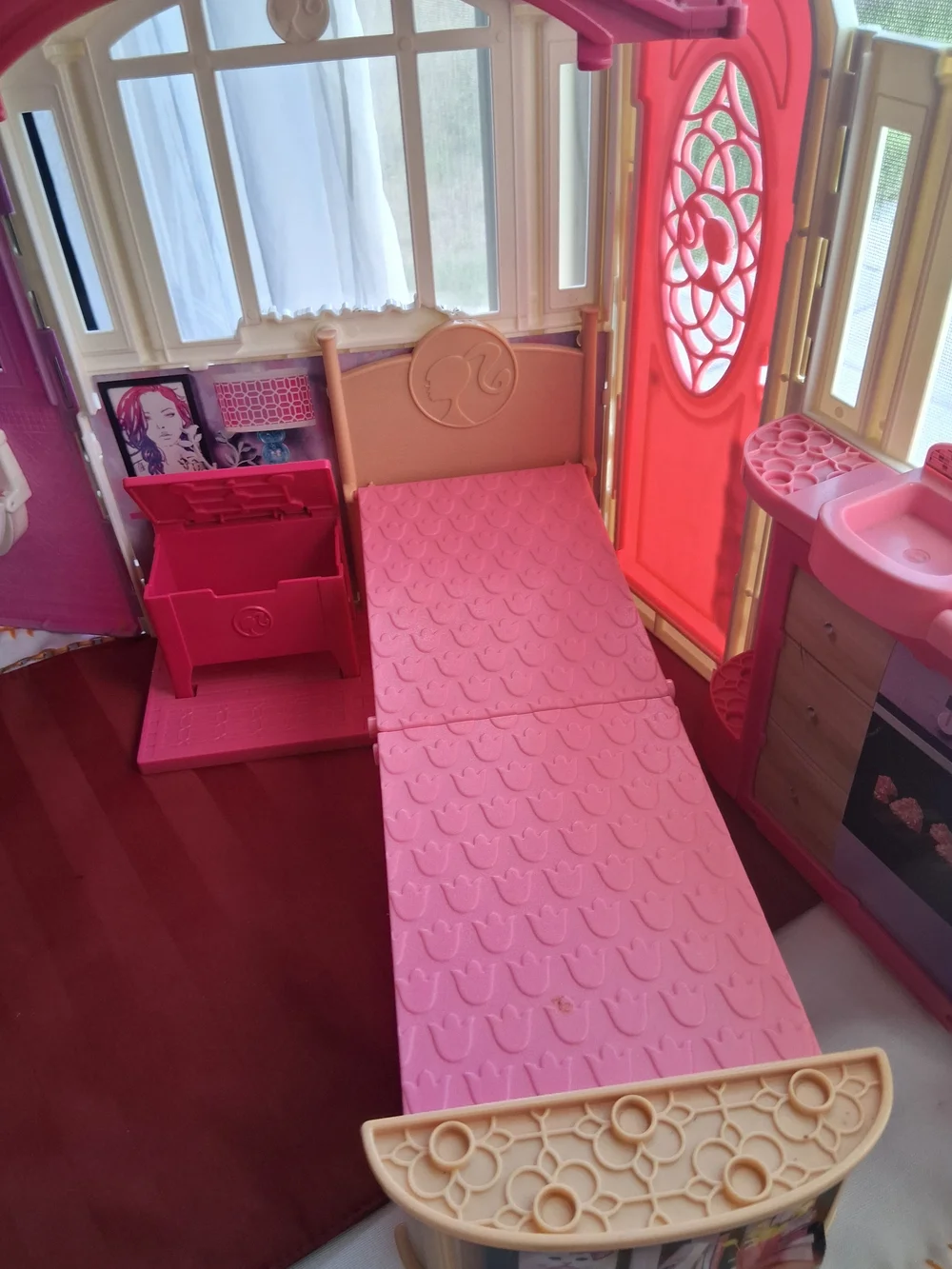 Pink Foldable Playhouse Toy for Kids - Brand Unknown